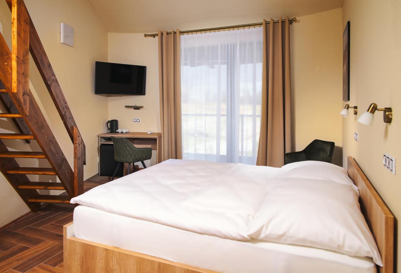 Hotel Dymnik 룸부르크 외부 사진