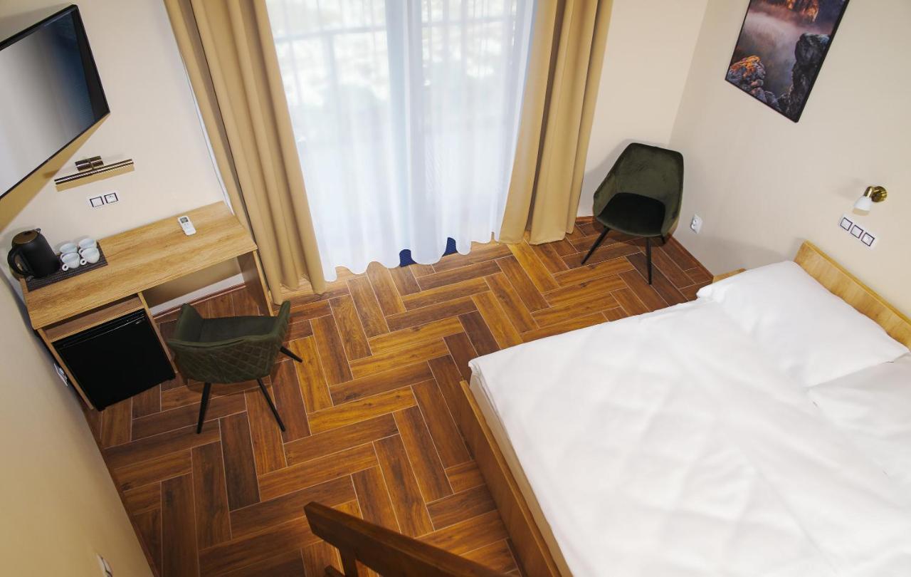 Hotel Dymnik 룸부르크 외부 사진