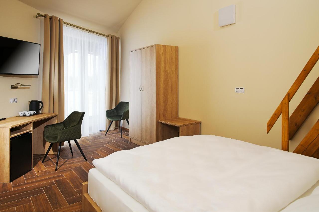 Hotel Dymnik 룸부르크 외부 사진