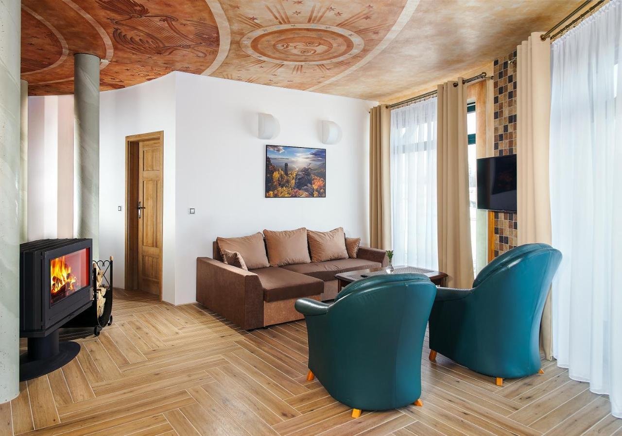Hotel Dymnik 룸부르크 외부 사진