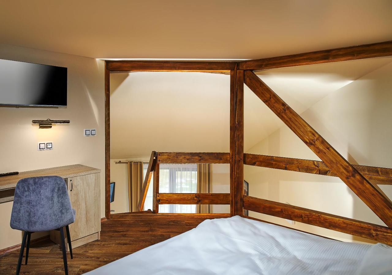 Hotel Dymnik 룸부르크 외부 사진